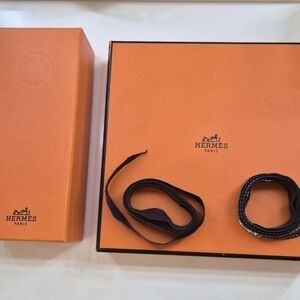 Hermes Orange and Black Box Set